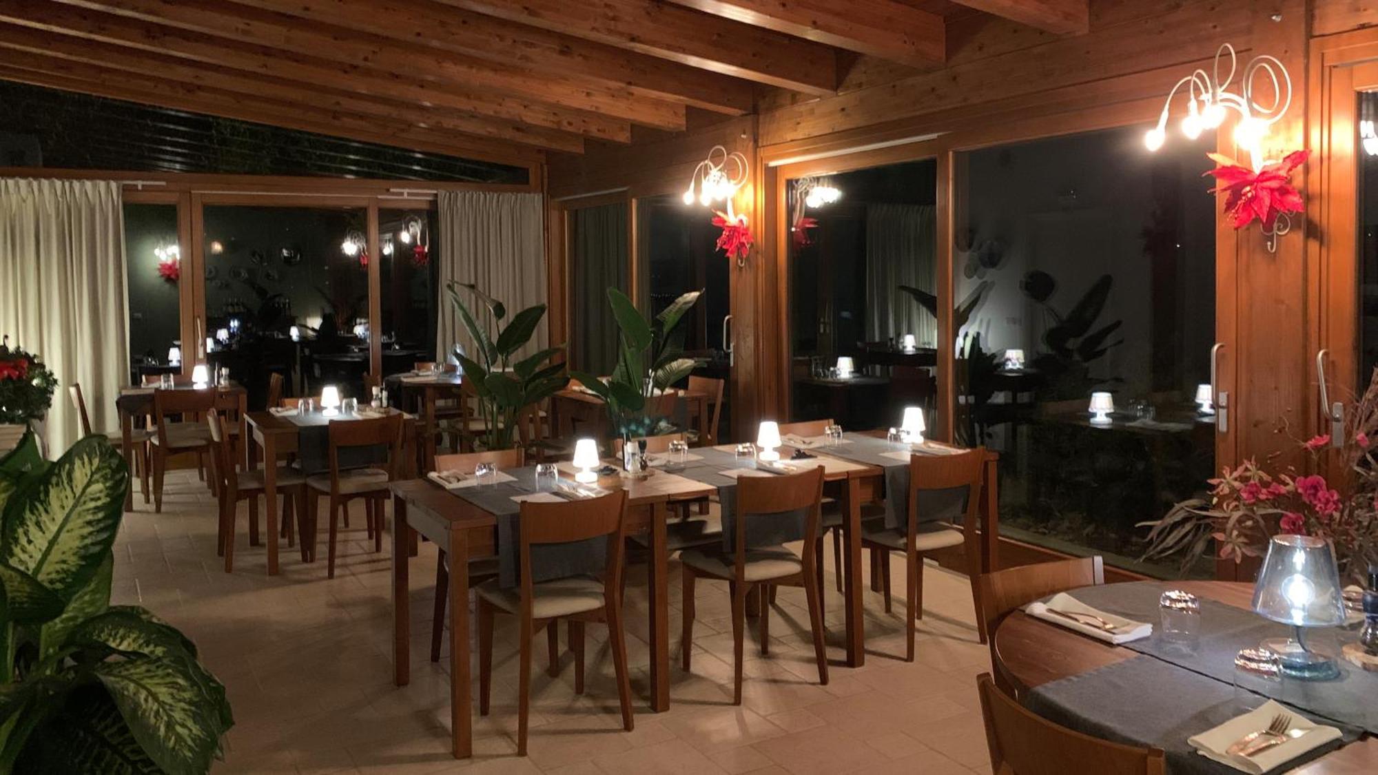 Monte San Pietrangeli Gastronomic B&B Carlocarla المظهر الخارجي الصورة
