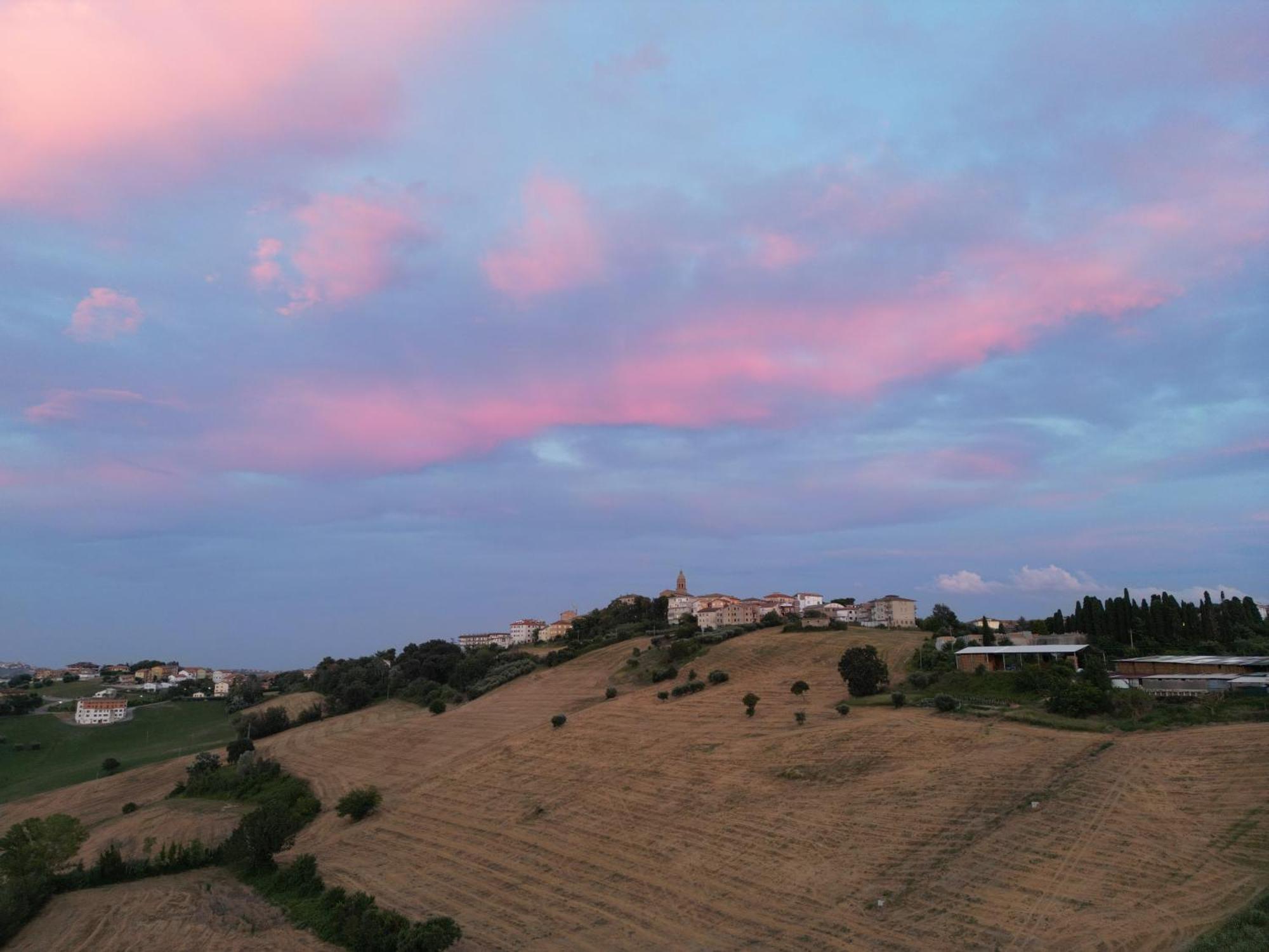Monte San Pietrangeli Gastronomic B&B Carlocarla المظهر الخارجي الصورة