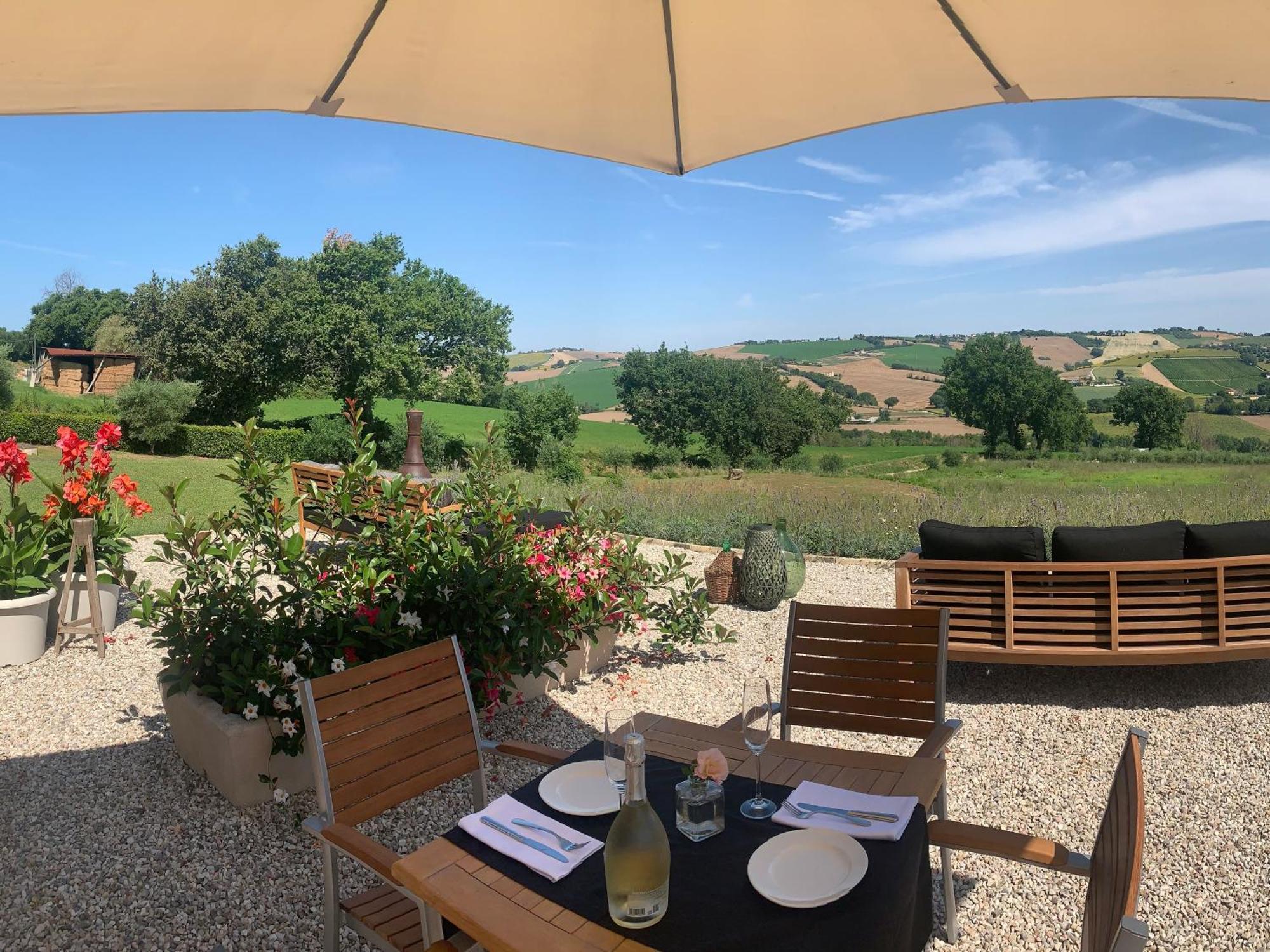 Monte San Pietrangeli Gastronomic B&B Carlocarla المظهر الخارجي الصورة